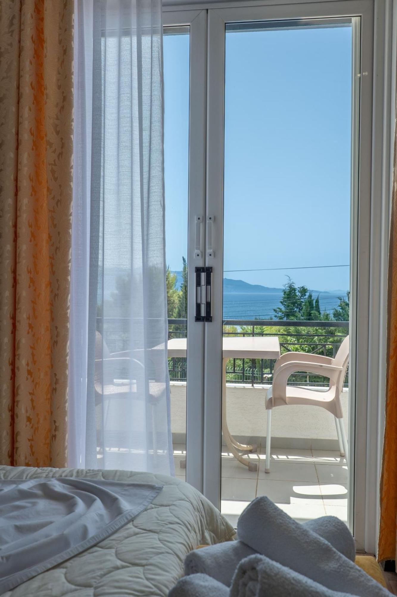 Hotel Sunkised Sarandë