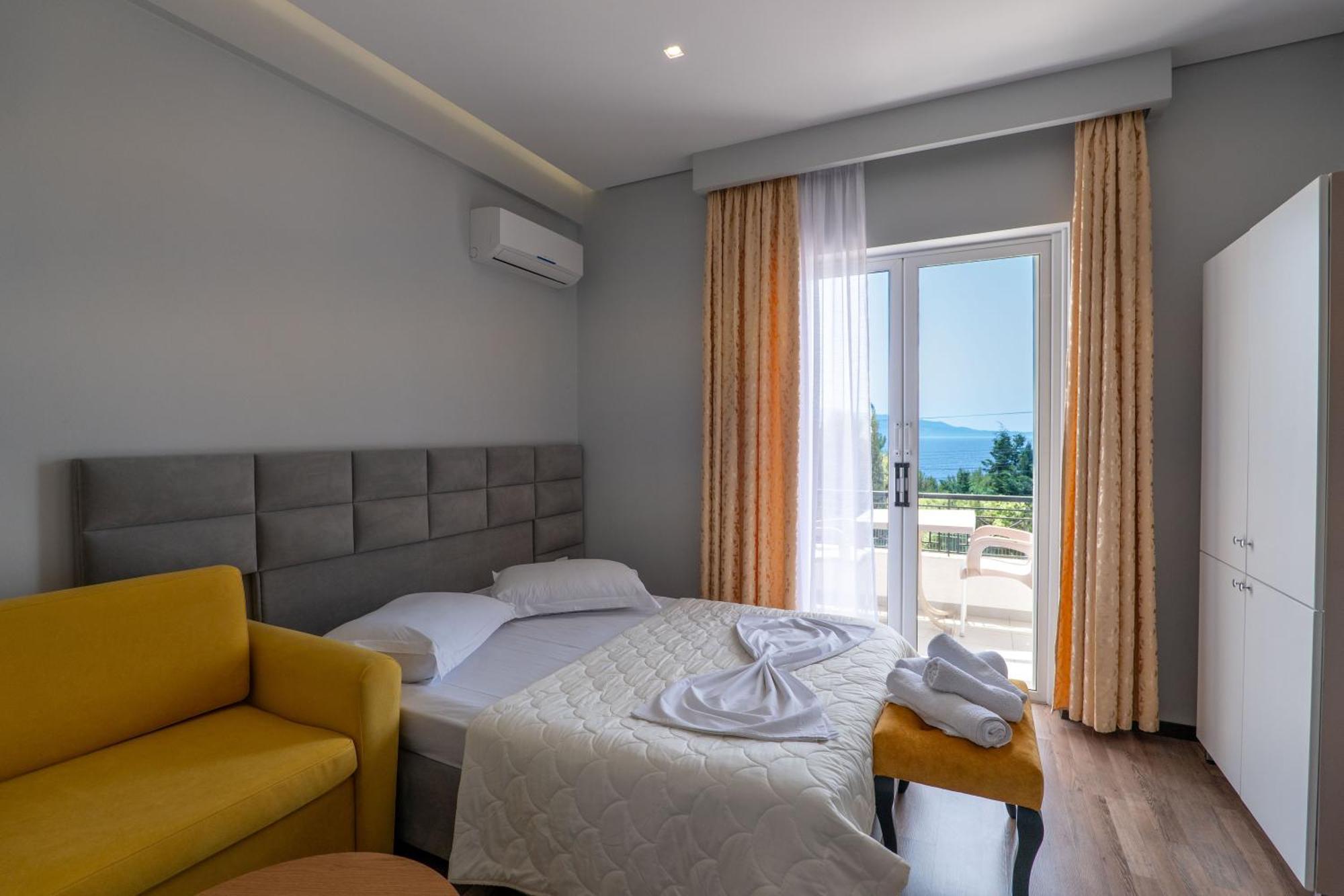 Sunkised Hotel