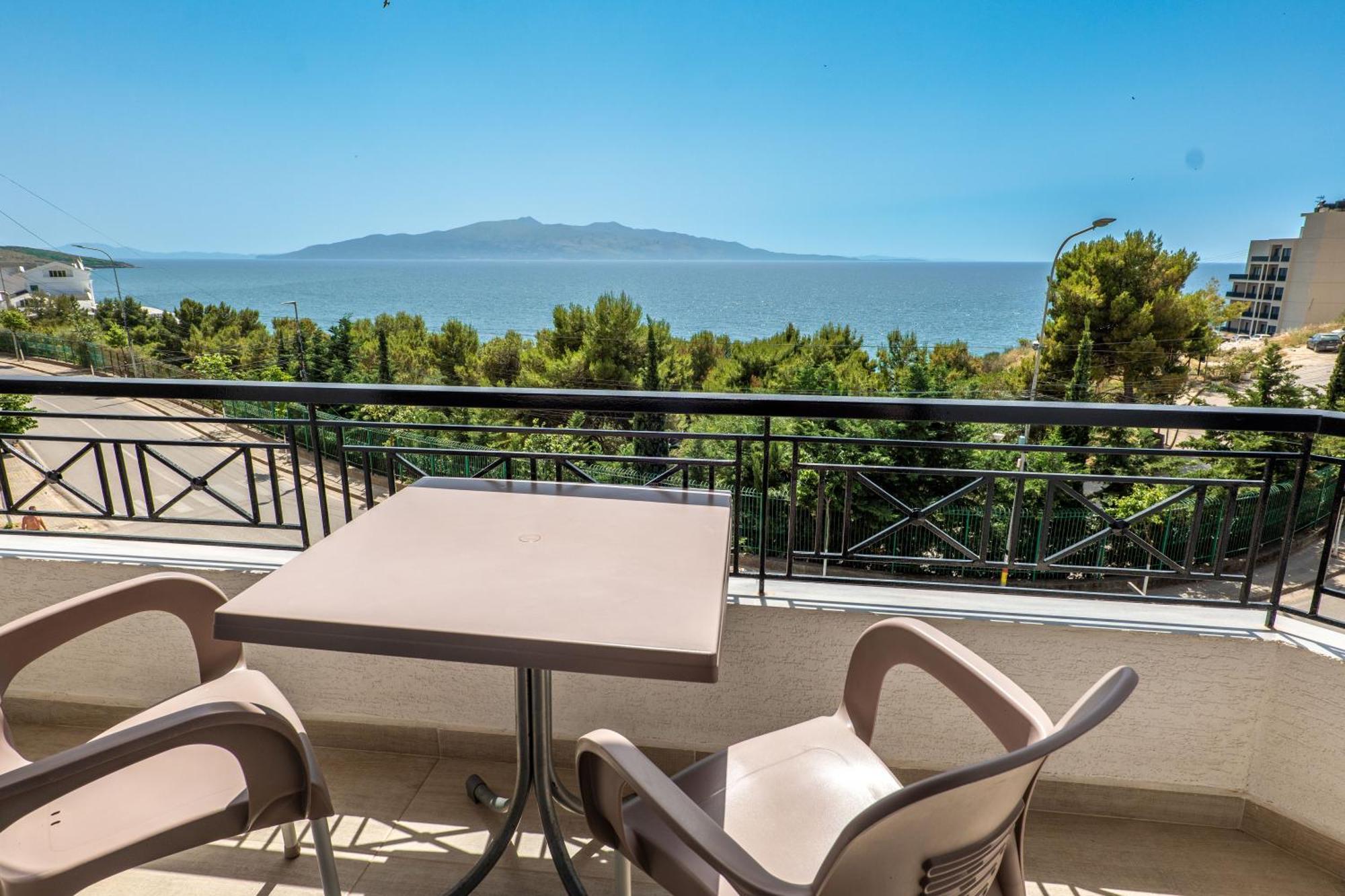 Sunkised 3* Sarandë