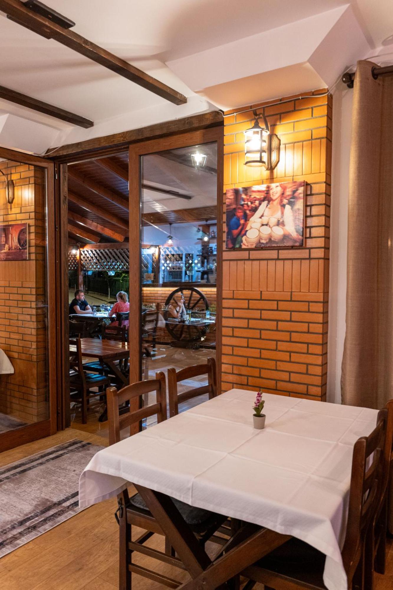 Sunkised 3* Sarandë
